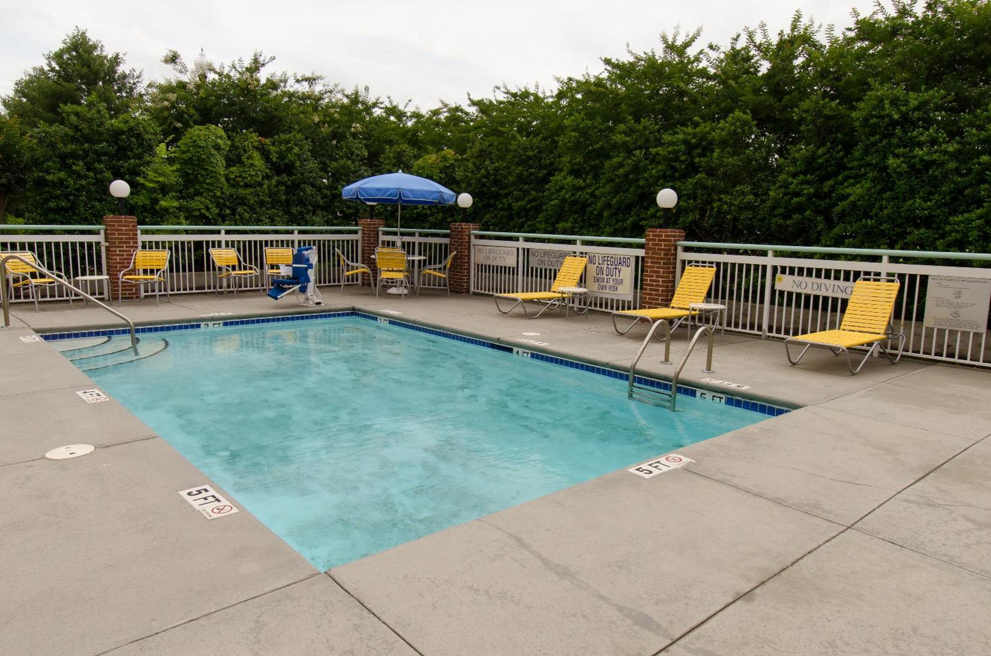 Fairfield Inn Hartsville Exterior photo